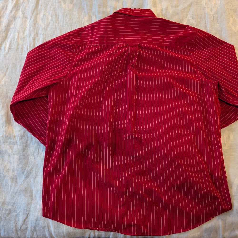 Antigua Fresno State Bulldogs, Red Button Down Shirt with Pinstripes - Picture 4 of 4